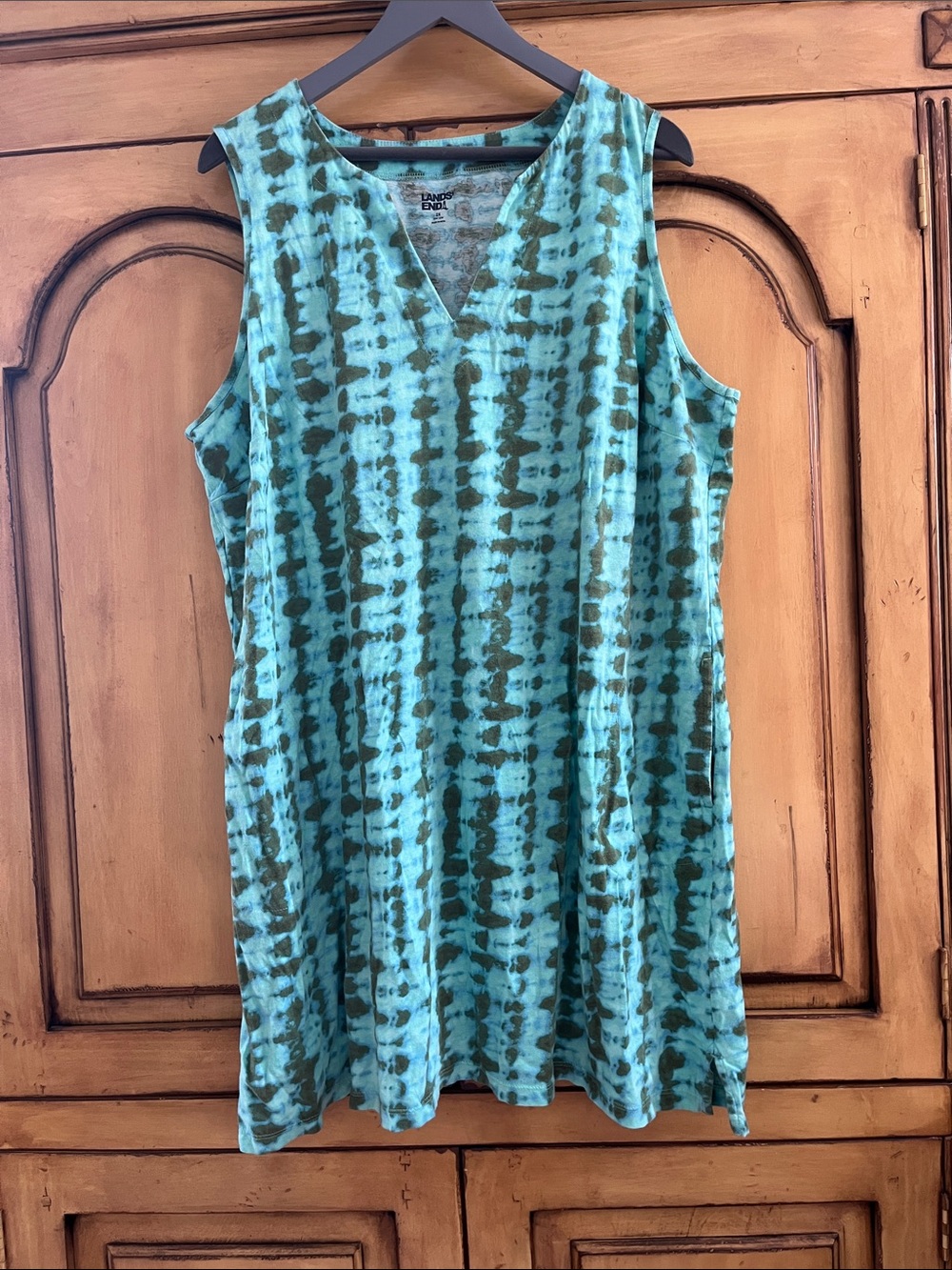 Lands' End Sleeveless V-Neck Tie-Dye Dress WITH Pockets! - Teal & Dark Green